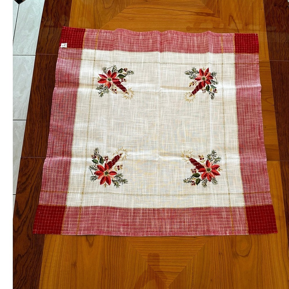 Vintage Christmas Poinsettia Embroidered Square Tablecloth Red Gold Metallic 33"